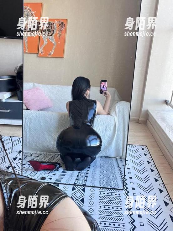 微密圈 - 120斤的小王同学的蕾丝兔，观看过程中我竟然忽略了背景...