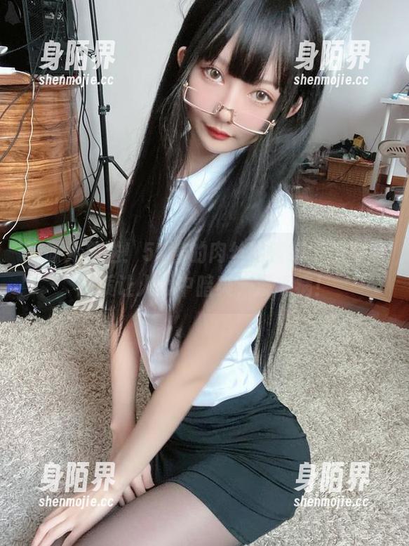 资源大放送！51酱的肉丝眼镜娘，用高清画质让人心中暗爽，没毛病！