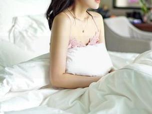 Feilin嗲囡囡 – 制服控看过来！文芮jeninfer的高清图片不看可惜了