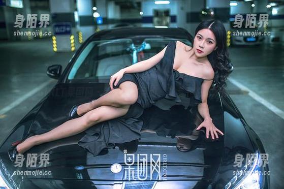 GIRLT果团网 - 我的私人契约，镂空下的周妍希展开