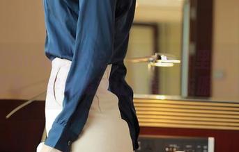MFStar模范学院 – 白色写真里的Ellie艾栗栗，穿搭魔法让你想把衣服全扔掉