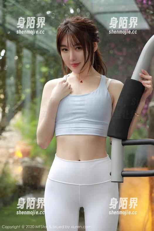 MFStar模范学院 - 最新黑丝图册，SiByl李思宁美出新高度，时不时还会让我停下来。