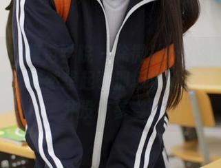 MFStar模范学院 – 徐微微mia的校服高清写真，突然想起了那场运动会…呃，我并没有参赛…
