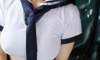 MyGirl美媛馆 – 潘娇娇的高跟鞋写真：如果鞋跟能说话，它们可能会说“我很累，但依然优雅”。