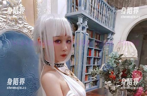 PAKI草莓酱的高跟鞋合集，来了个新更新，往上抬抬，不然会摔哦！