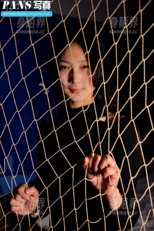PANS写真 - 把黑丝穿在腰间的米奇，果然是美图大拿啊，作品太出色了！
