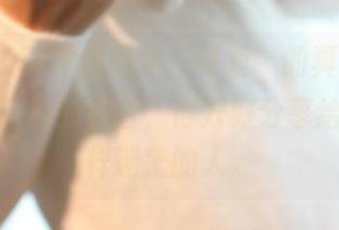 正在ROSI图库追寻“可爱”的真谛，就像埋首奇幻的童话，得好好分享给其他同样迷茫的人。