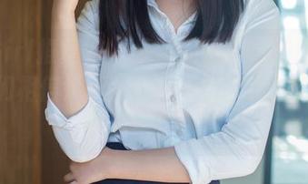 TuiGirl推女郎 – 易阳的最新自拍作品集，你们相信她天生就会吗？这也太厉害了吧！