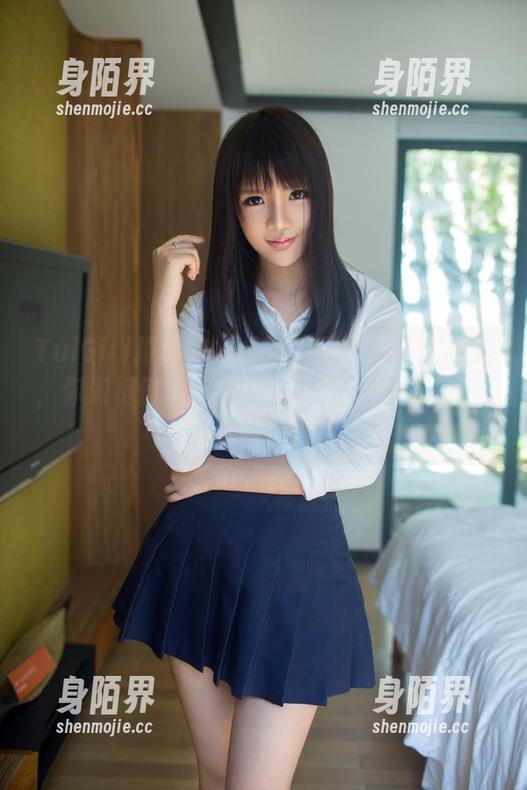 TuiGirl推女郎 - 易阳的最新自拍作品集，你们相信她天生就会吗？这也太厉害了吧！