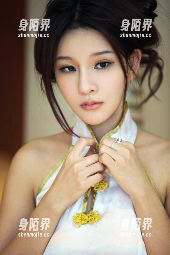 TuiGirl推女郎 - 此刻，赵纹清的内衣画面轰炸，图片全在这儿，很真实！