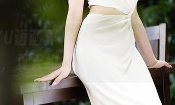 XIAOYU语画界 – 翻翻王馨瑶yanni的图集，夏天约会的美好已在其中。