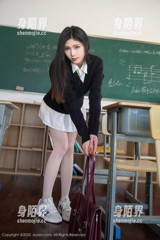 Xiuren秀人网 - 优琪琪子yuki的网盘写真，明明是姐姐，结果却成了我的网盘收集癖？