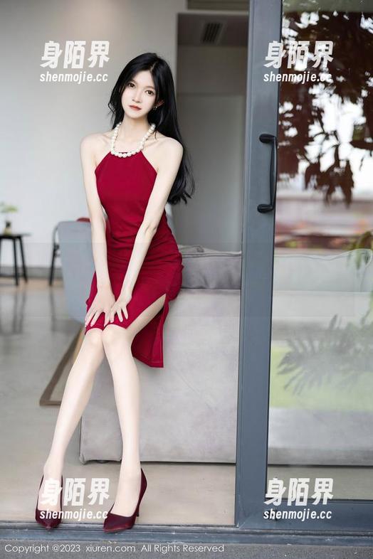 Xiuren秀人网 - 夏诗雯Sally的泳衣写真，奶茶都想换个口味试试
