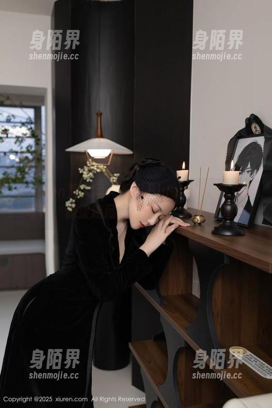 Xiuren秀人网-妮儿Bluelabel Xiuren秀人网 - 妮儿Bluelabel兔女郎写真,像捉迷藏一样诱人,哪里都想看
