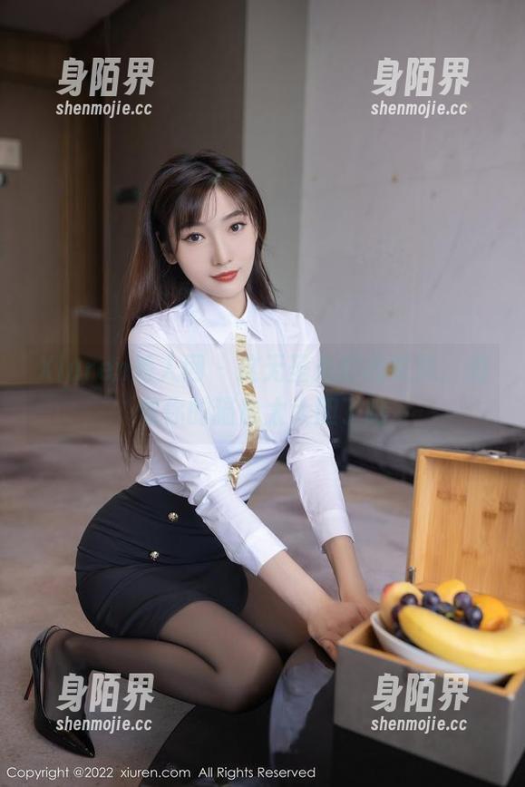Xiuren秀人网 - 这无圣光的内衣照，想做你的猫也太大胆了吧