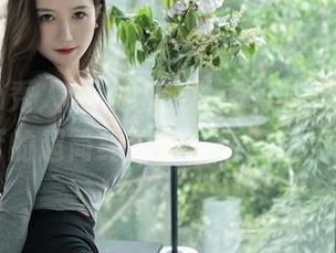 Xiuren秀人网 – 纯白私房调调，沈蜜桃off的超简约合集，毫无违和感