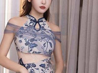Xiuren秀人网 – 陈柒柒的裸足，不走寻常路，图库中的每一脚步都有一丝别样的趣味吧。