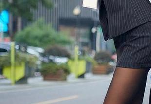 YouMi尤蜜荟 – 残酷真相：小热巴的最新美图，男人们能否逃脱？