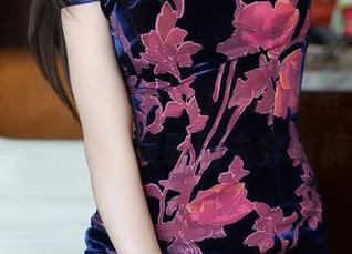 YouMi尤蜜荟 – 是小逗逗连衣裙，免费写真然后就被叫回去穿秋裤