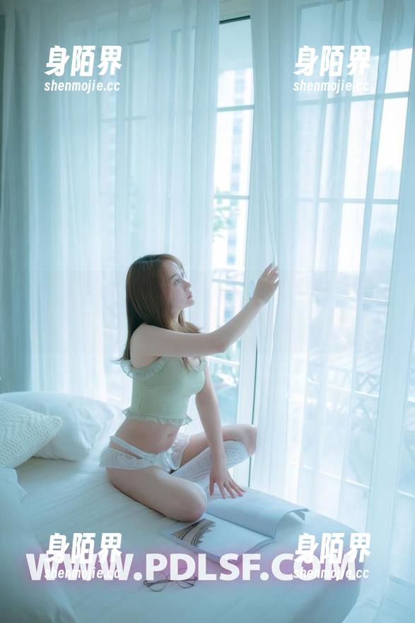 partycat轰趴猫-可乐Vicky partycat轰趴猫 - 玩转白裙,可乐Vicky的私拍原图就像一本翻不完的诗集。