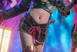 集齐九九八吖的女孩写真全集，你的收藏盒更丰富了哦!