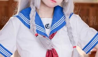 加入九柒喵的图集冒险，看她的礼服骑上风云！