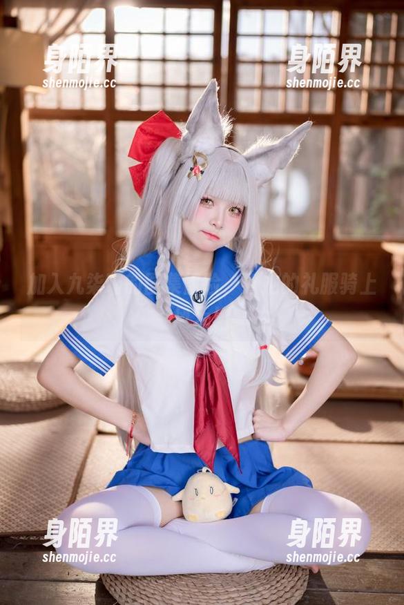 加入九柒喵的图集冒险，看她的礼服骑上风云！