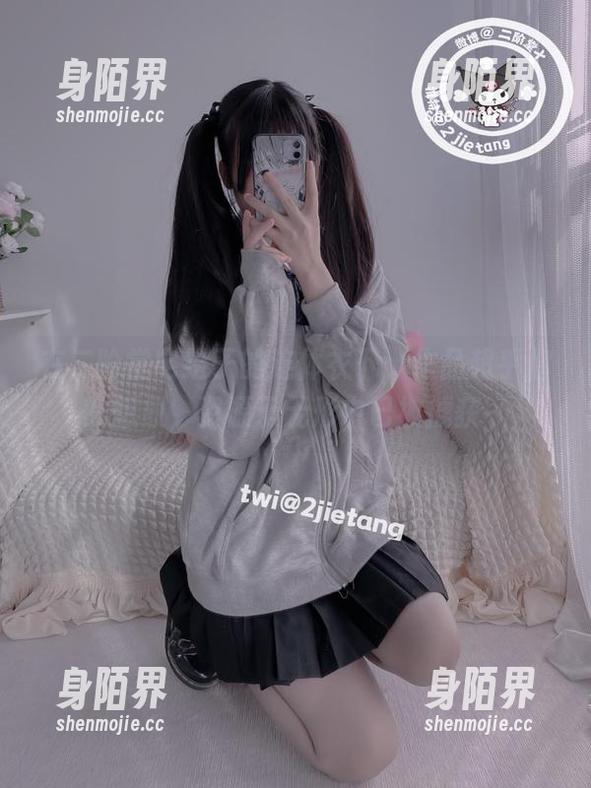 在二阶堂宅绘子的连体衣下，作品超乎你的想象，资源于无形中已被掳获～