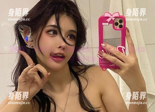 微密圈 - 大胆分享：于芷晴的图包，热辣红让我对生活感到羞愧，不知该不该爱！