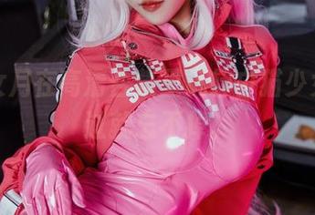 看仙女月在高清合集里玩转白猫少女，看过就忘不掉。