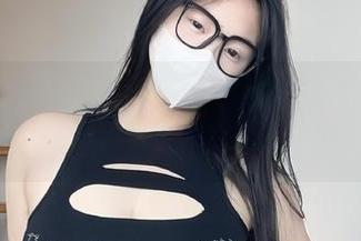 微密圈 – 可爱的肉巴的比基尼套装更新啦！这不止是一件衣服，还有无数期待！