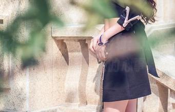 头条女神 – 王竹的天台特辑：精选套图，带你翻看高处的心事
