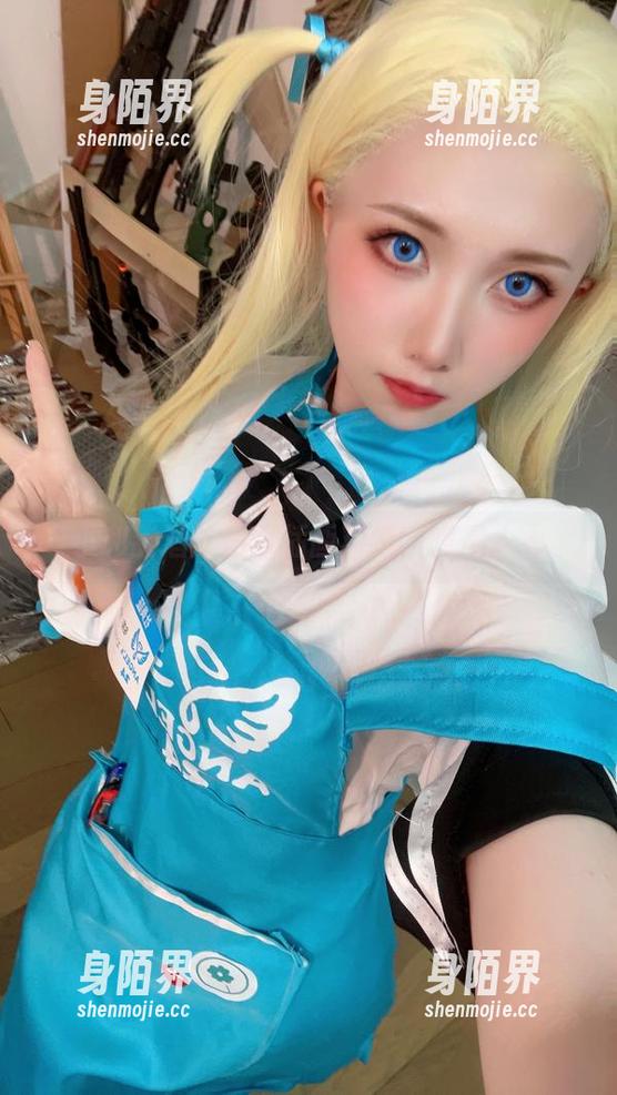 小和甜酒的吊带插画精选，暖得人心