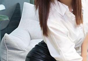 小女巫露娜的花卉套：这壁纸真能把人迷得恍惚！