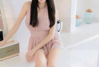 尤蜜荟 – 看！Egg-尤妮丝在家不务正业，私拍也能出美图？