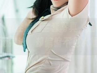 推女郎 – Yu佳妮的全套写真，油亮得像刚刚游完泳，却偏偏不见水桶！