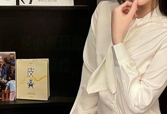 微密圈 – 是小逗逗的蕾丝黑丝袜套图，无需预约，免费开启