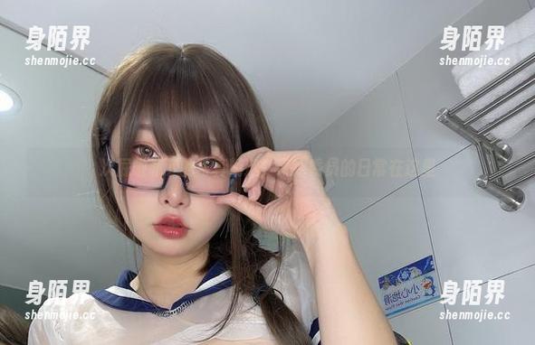 次屁啦私下的写真精选，风纪委员的日常在这里