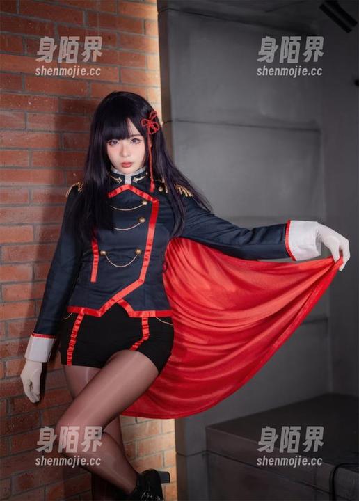 海克斯科技小蛋糕的私拍花嫁，假装是个浪漫的少女！