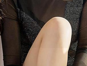 爱尤物 – 看陈怡曼的美图，真是学妹该有的样子吗？