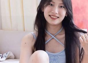 物恋传媒 – 小谷带你高清越通透，山丘不过是个路标！