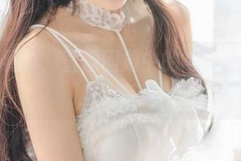 观赏王羽杉，直播回放中的写真总是藏着些小惊喜