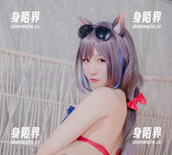 白神泱这身校服定制，简直是同学们的梦想！