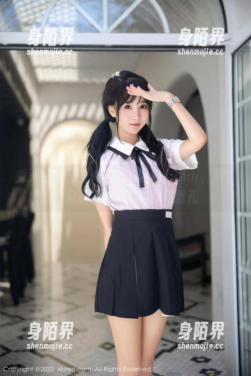 秀人网 - 无圣光下的王馨瑶Yanni，图集里藏着不为人知的天使面孔