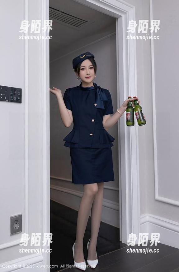 秀人网 - 听说陆萱萱cecillia的图库里有死库水，探个究竟，果然不负所望，趣点满满。