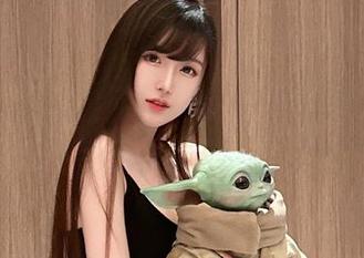 这组高清套图，腐团儿Ikaros的美足，真心服气，想给个赞！