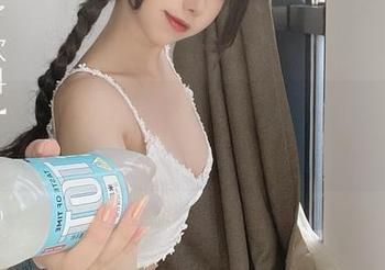 芋圆侑子又来了，这长腿真是没话说，cos图包不看会后悔的节奏。