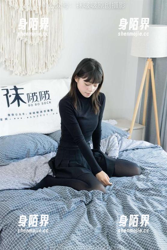 袜啵啵 - 肆意倾城，稚予的福利肉丝作品，让脚尖加固成了祸水，一路撩动心弦。