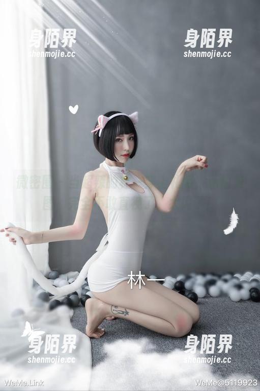 超辣的林一 微密圈 - 当超辣的林一穿上礼服,私拍美图,完全不敢直视了,太闪了!