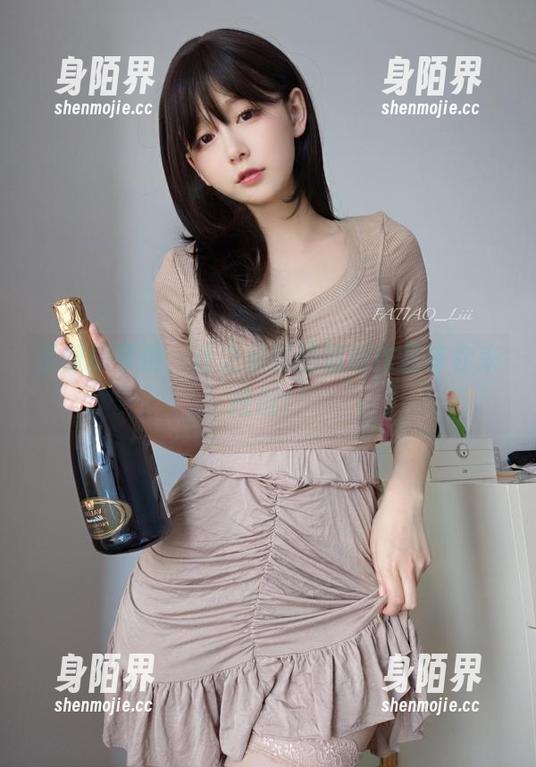 圣诞搞事情，迷之呆梨的福利作品等你来挖掘！